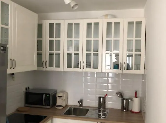 Апартаменты Close From Train Station And Shops Люксембург