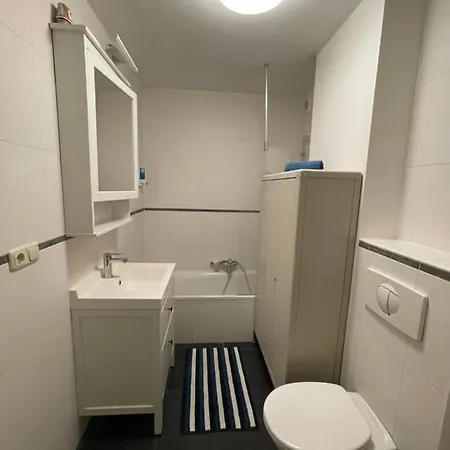 Apartmán Close From Train Station And Shops *